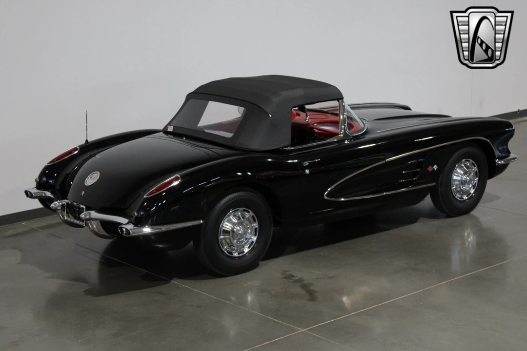 1960 Chevrolet Corvette C1 - Image 10 of 12