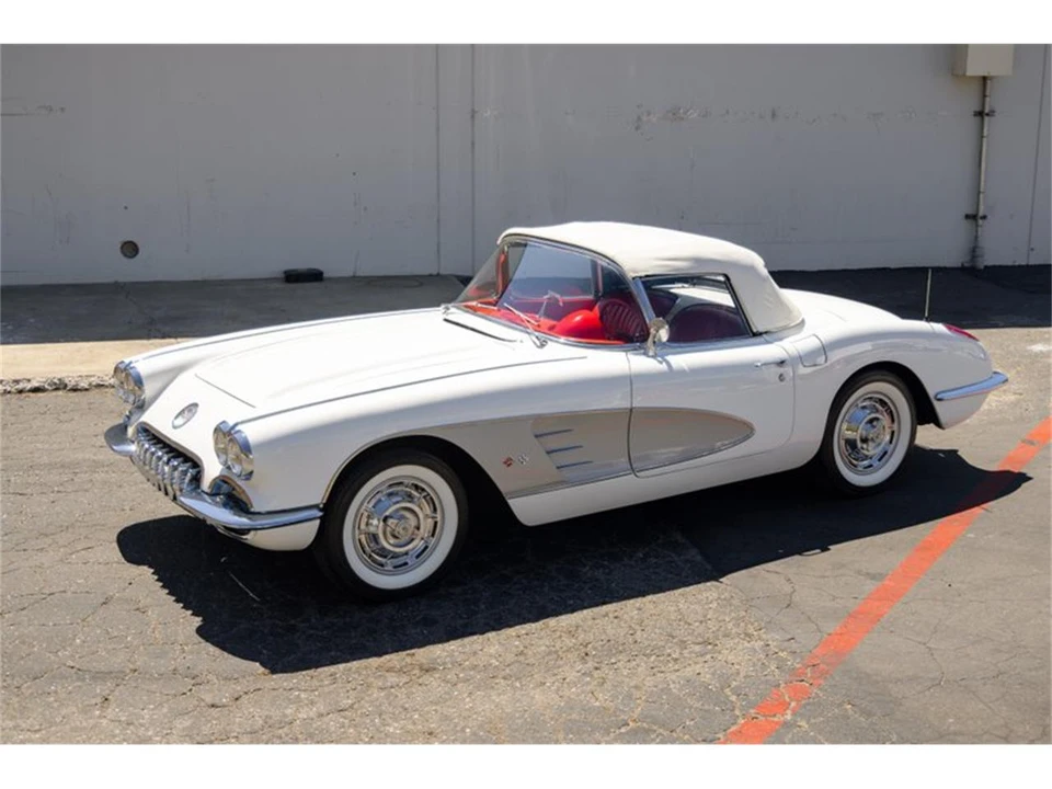 1960 Chevrolet Corvette C1 - Image 6 of 31