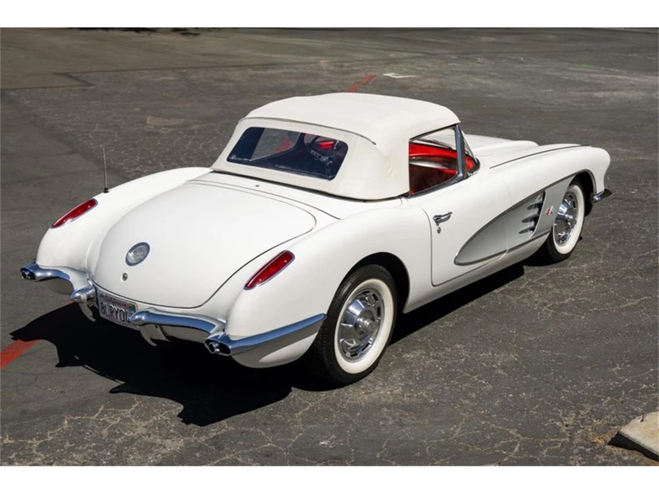 1960 Chevrolet Corvette C1 - Image 26 of 31