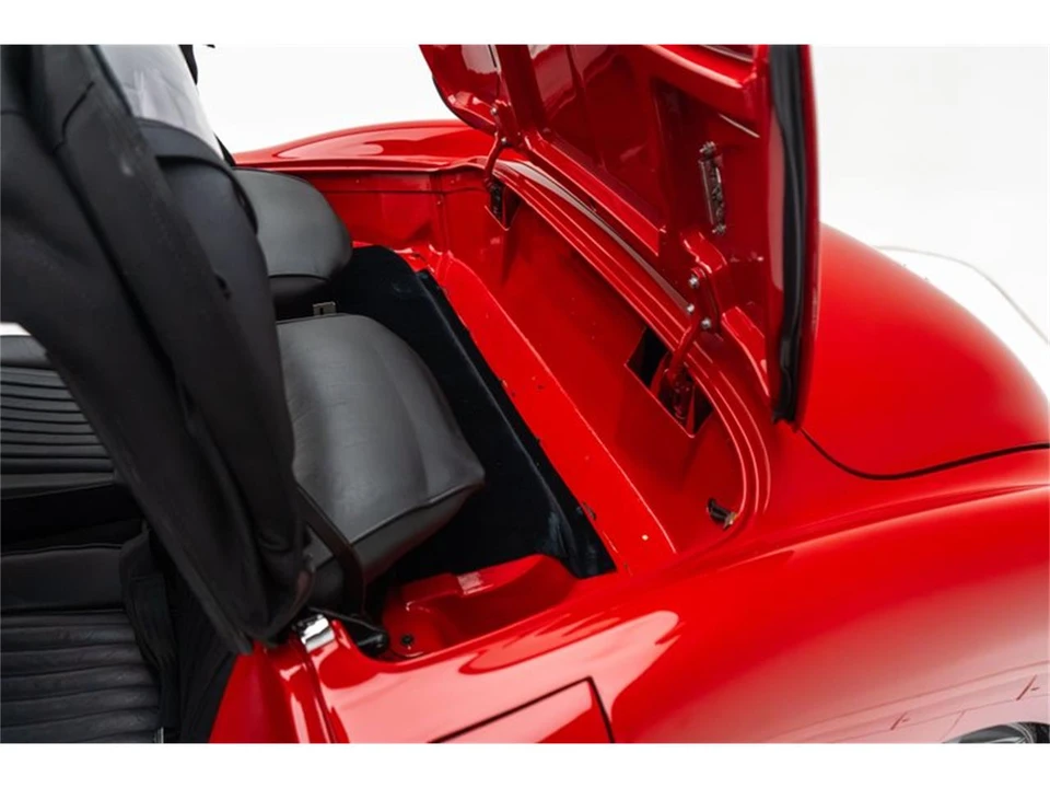 1960 Chevrolet Corvette C1 - Image 29 of 31