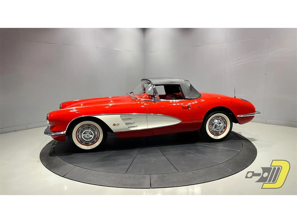 1960 Chevrolet Corvette C1 - Image 2 of 31