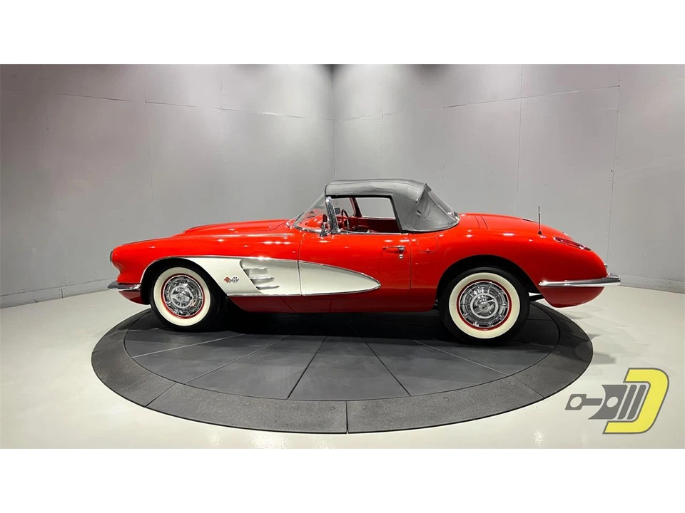 1960 Chevrolet Corvette C1 - Image 3 of 31