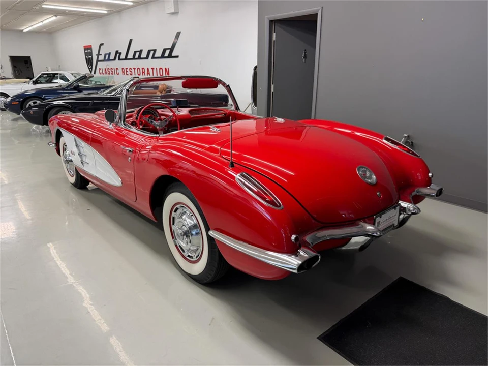 1960 Chevrolet Corvette C1 - Image 5 of 14