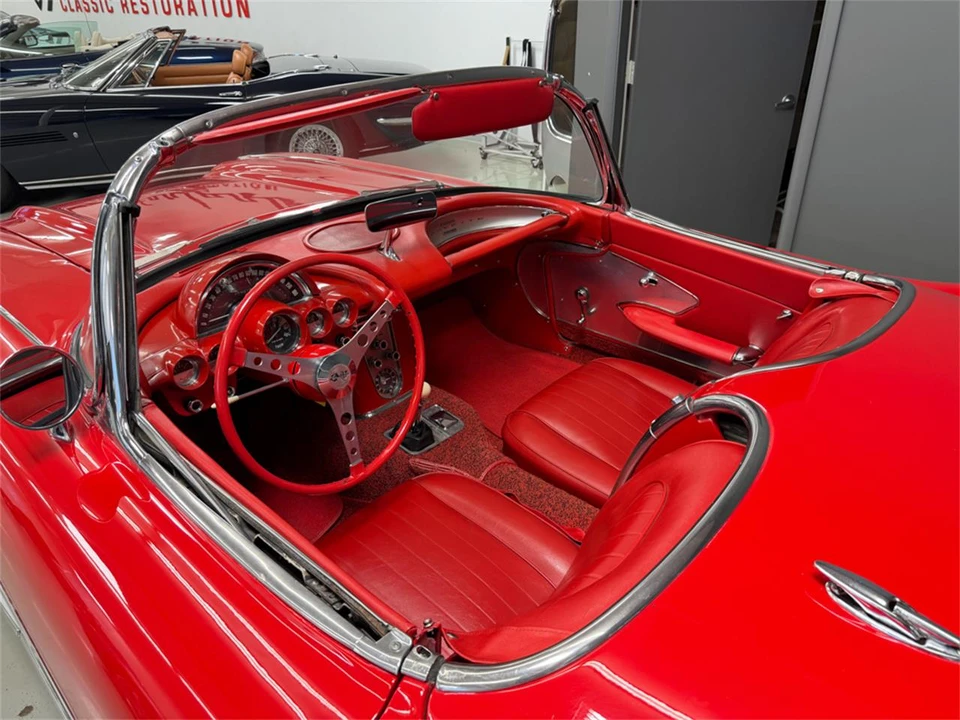 1960 Chevrolet Corvette C1 - Image 10 of 14