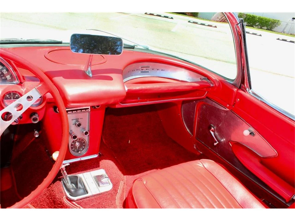 1960 Chevrolet Corvette C1 - Image 29 of 31