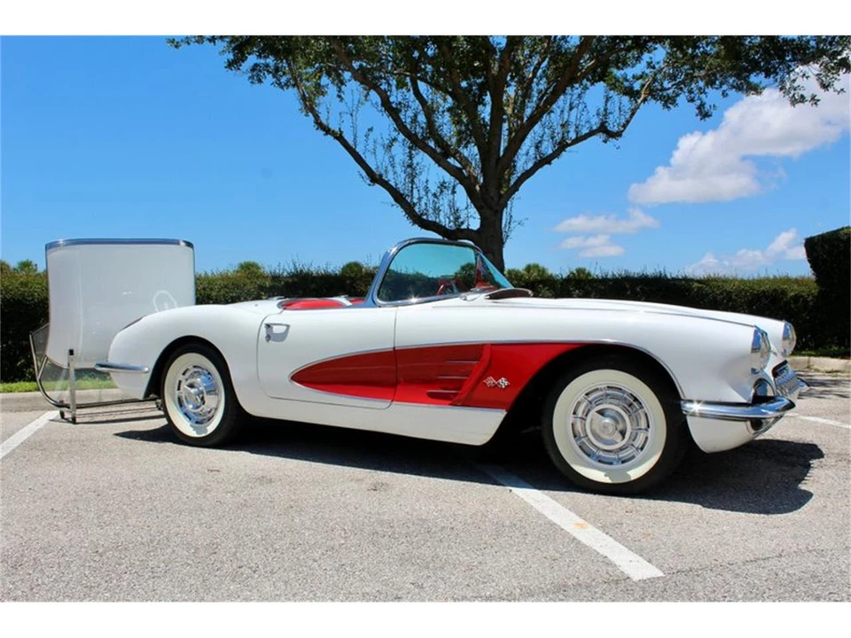 1960 Chevrolet Corvette C1 - Image 3 of 31