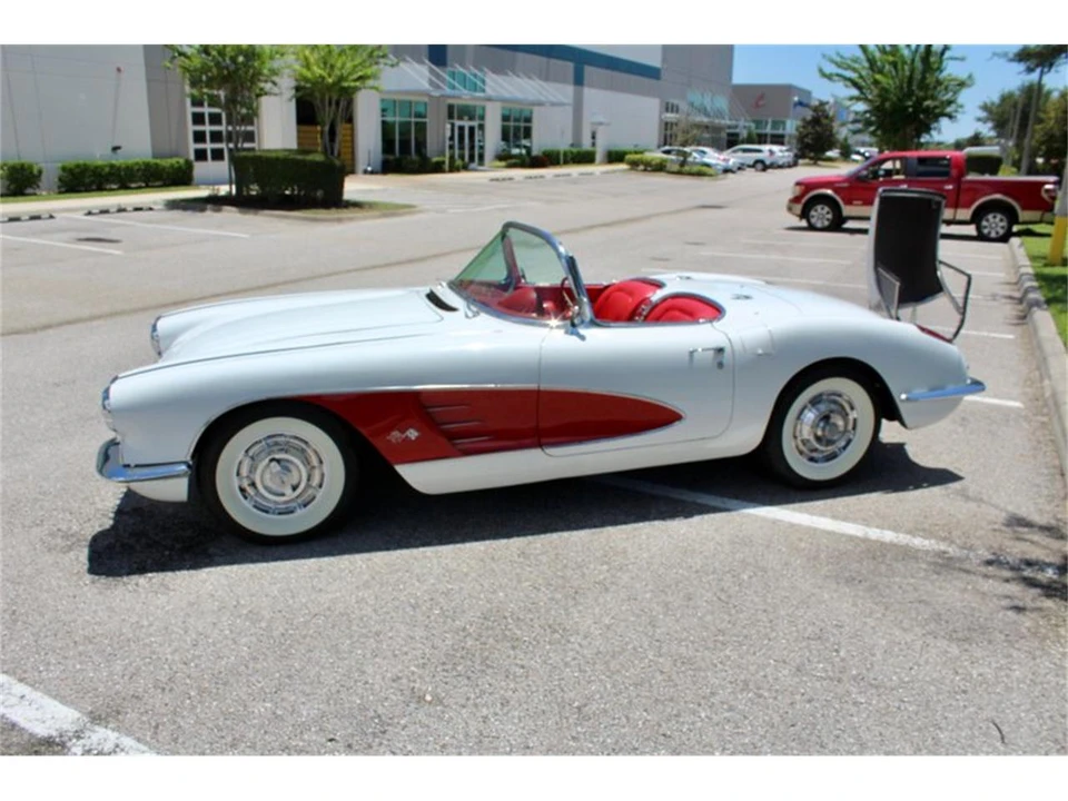 1960 Chevrolet Corvette C1 - Image 21 of 31
