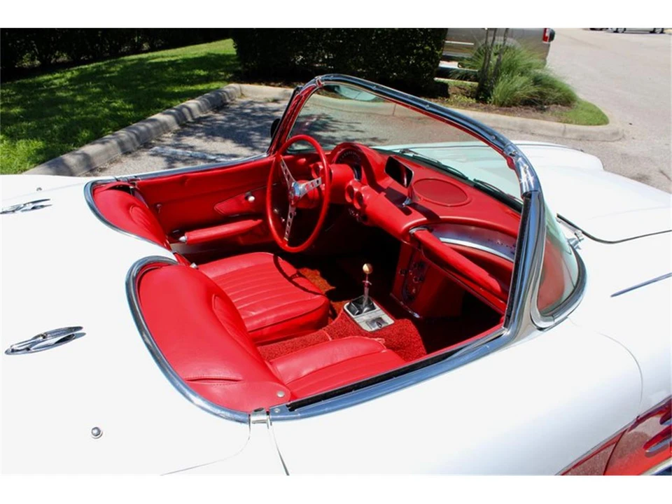 1960 Chevrolet Corvette C1 - Image 24 of 31