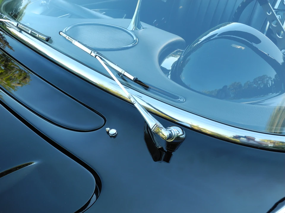 1960 Chevrolet Corvette C1 - Image 13 of 31