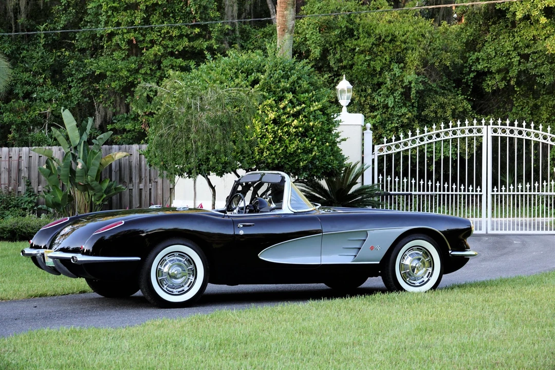1960 Chevrolet Corvette C1 - Image 9 of 31