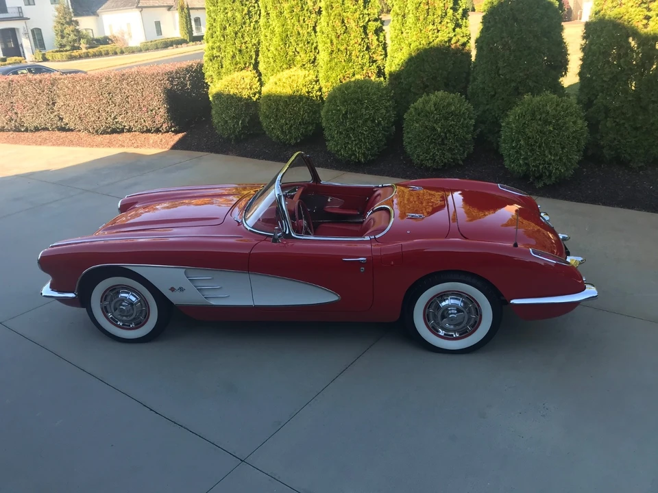 1960 Chevrolet Corvette C1 - Image 5 of 31
