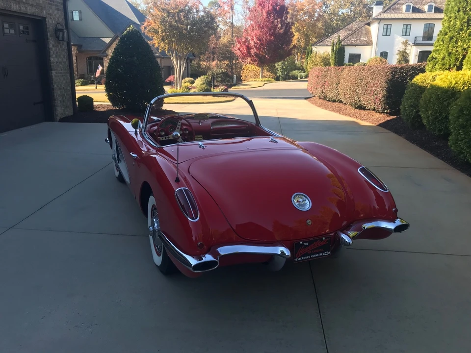 1960 Chevrolet Corvette C1 - Image 2 of 31