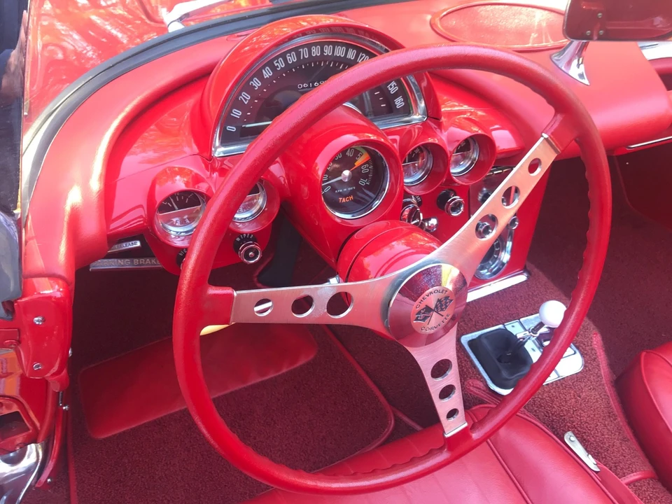 1960 Chevrolet Corvette C1 - Image 30 of 31