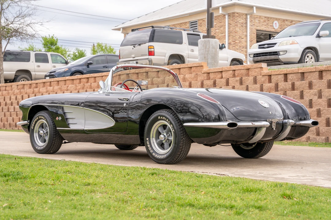 1960 Chevrolet Corvette C1 - Image 6 of 31