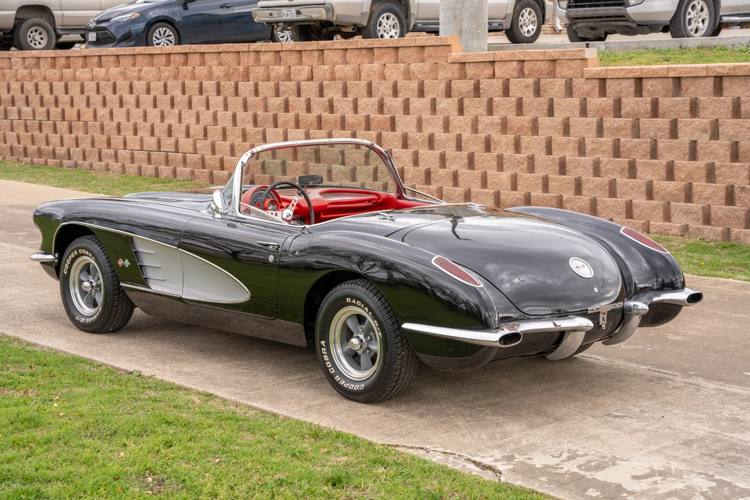 1960 Chevrolet Corvette C1 - Image 7 of 31
