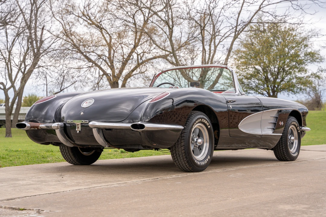 1960 Chevrolet Corvette C1 - Image 10 of 31