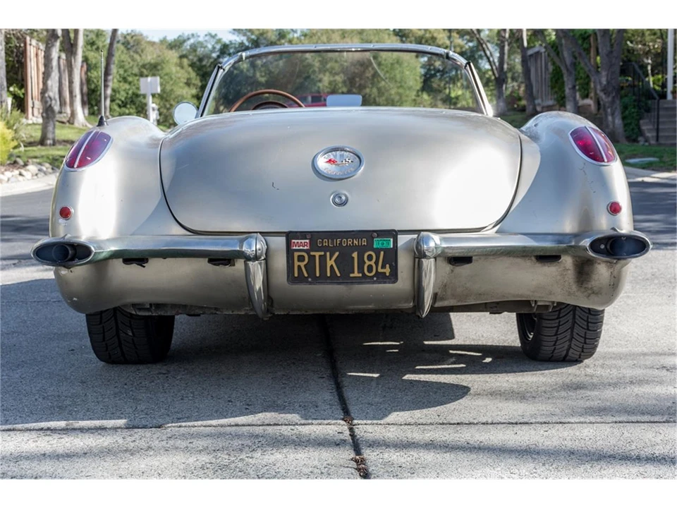1960 Chevrolet Corvette C1 - Image 10 of 31