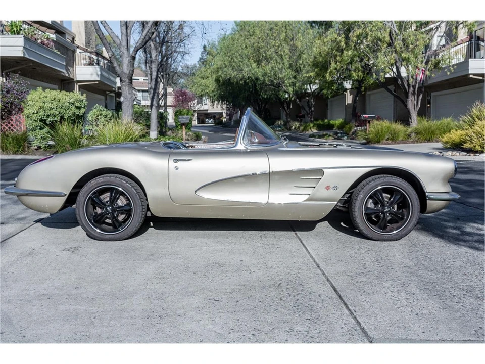 1960 Chevrolet Corvette C1 - Image 5 of 31