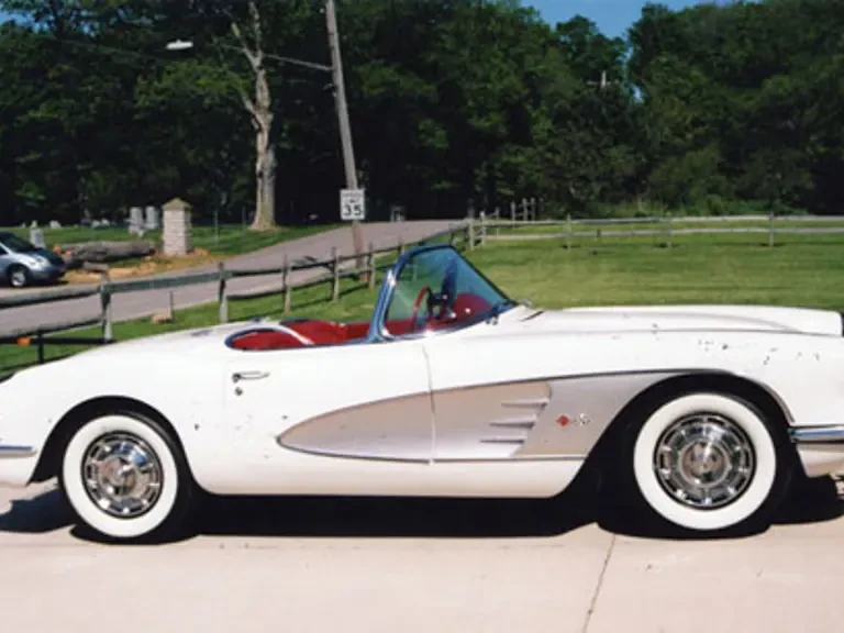 1960 Chevrolet Corvette C1 - Image 2 of 8