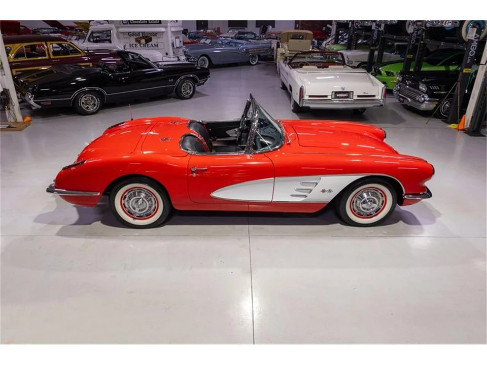 1960 Chevrolet Corvette C1 - Image 10 of 31