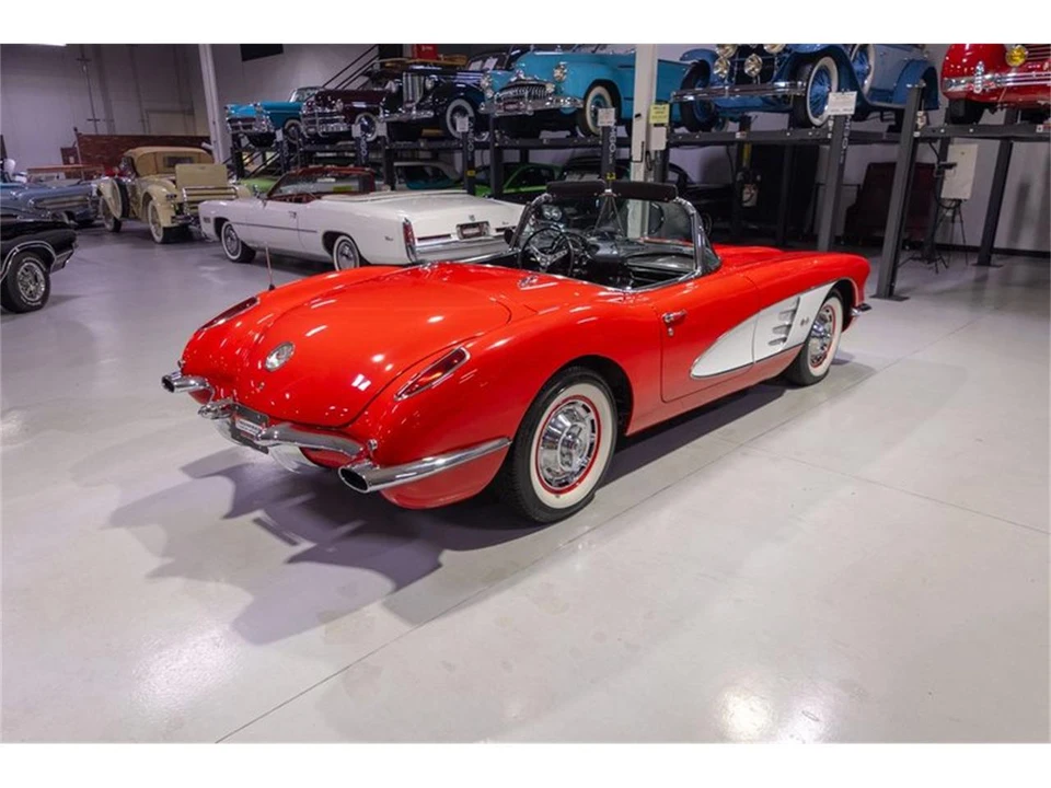 1960 Chevrolet Corvette C1 - Image 27 of 31