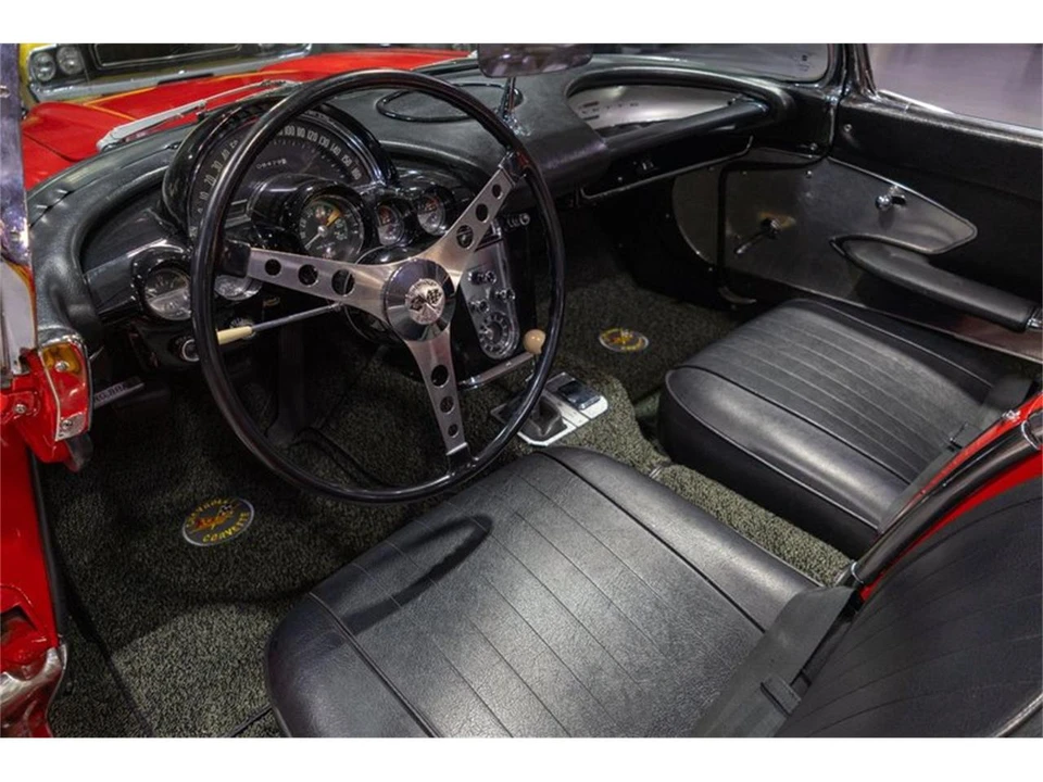1960 Chevrolet Corvette C1 - Image 2 of 31
