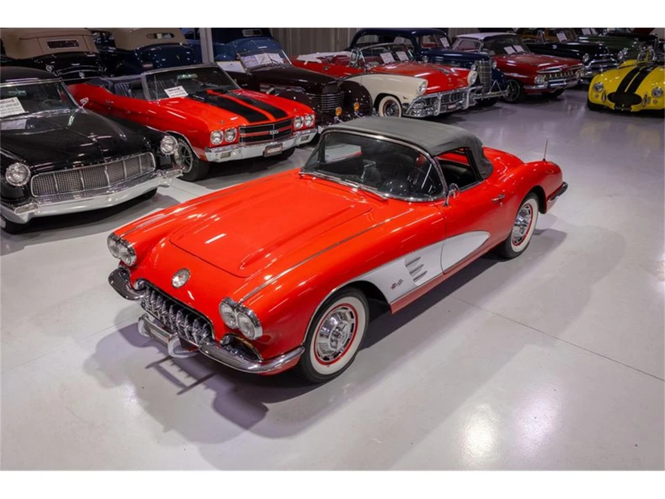 1960 Chevrolet Corvette C1 - Image 15 of 31