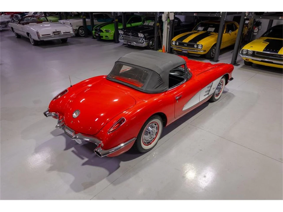 1960 Chevrolet Corvette C1 - Image 19 of 31