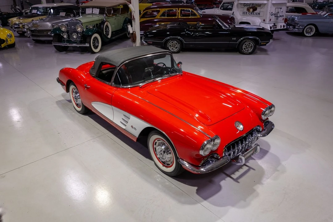 1960 Chevrolet Corvette C1 - Image 17 of 31
