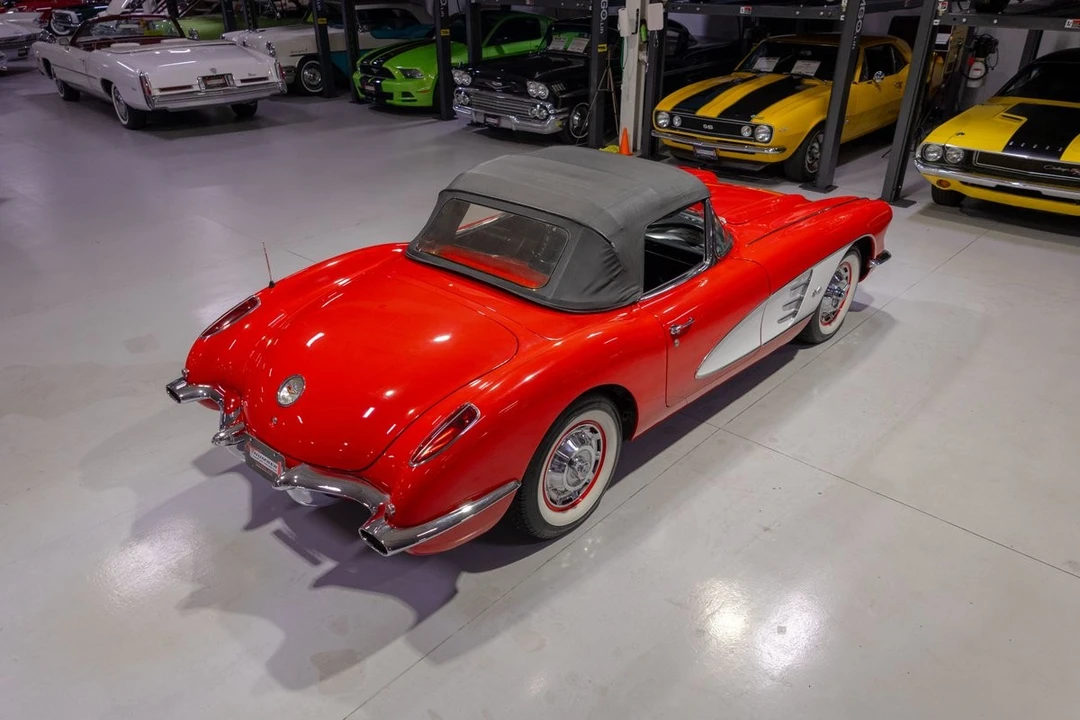 1960 Chevrolet Corvette C1 - Image 19 of 31