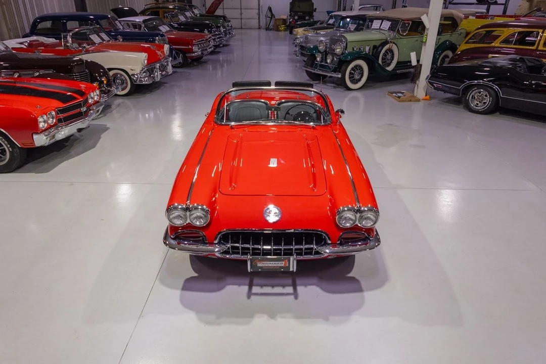 1960 Chevrolet Corvette C1 - Image 8 of 31