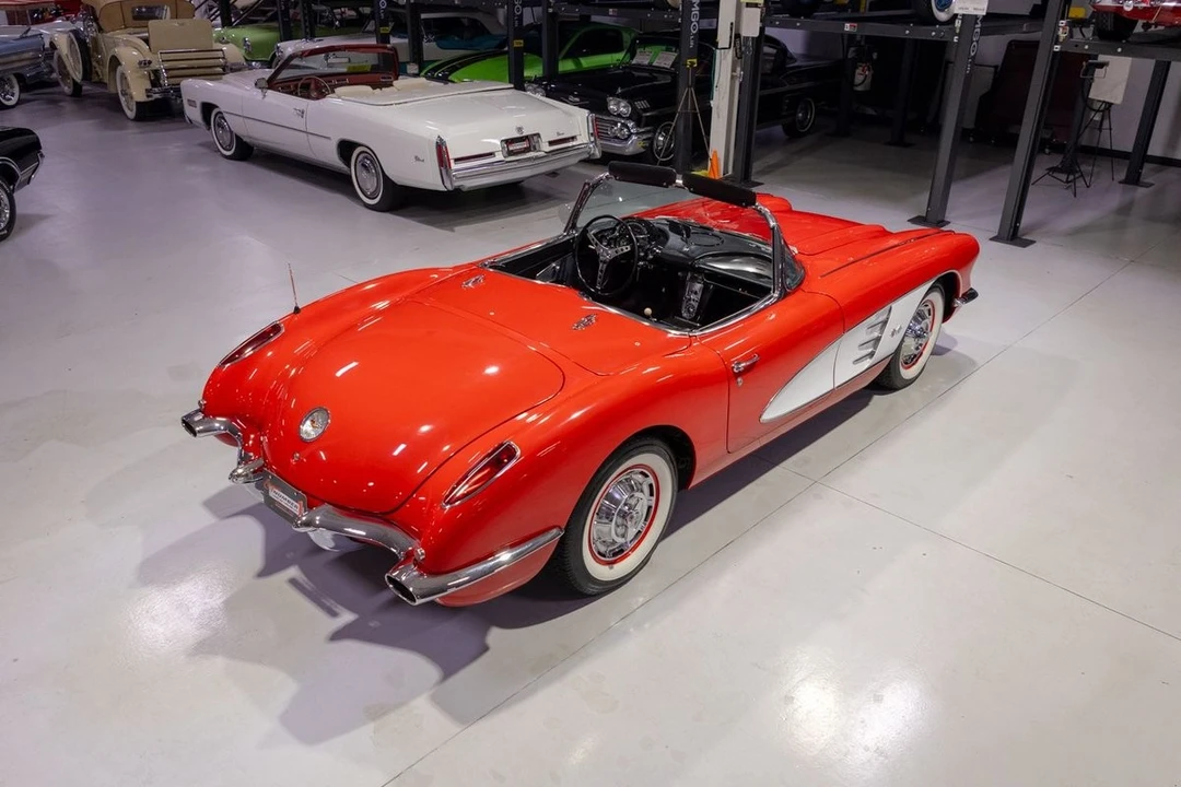 1960 Chevrolet Corvette C1 - Image 11 of 31