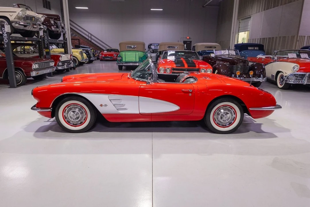 1960 Chevrolet Corvette C1 - Image 30 of 31