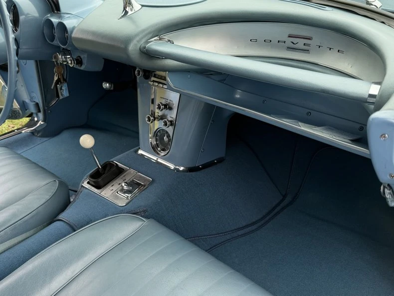 1960 Chevrolet Corvette C1 - Image 13 of 22