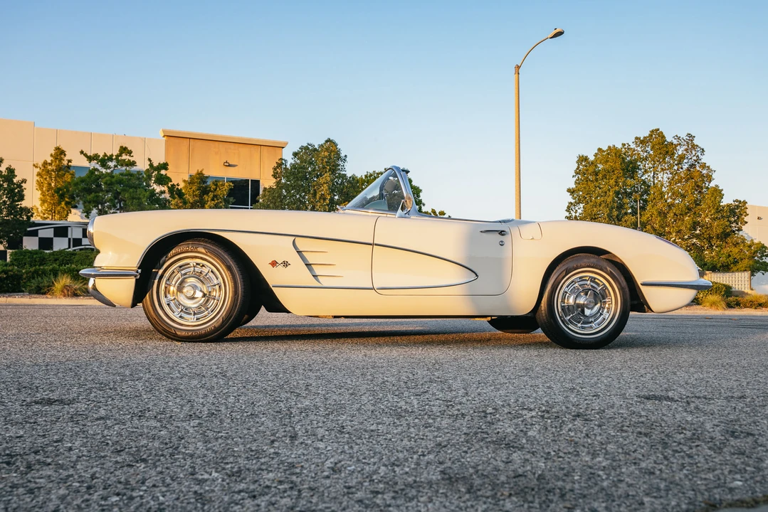 1960 Chevrolet Corvette C1 - Image 6 of 31
