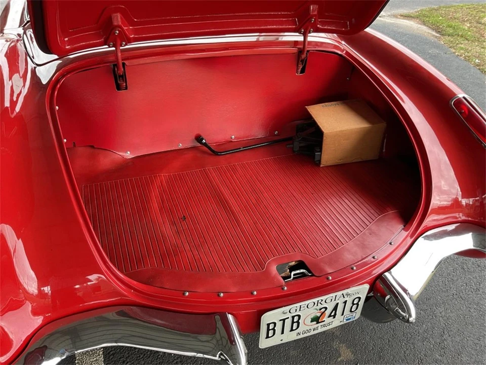 1960 Chevrolet Corvette C1 - Image 9 of 14