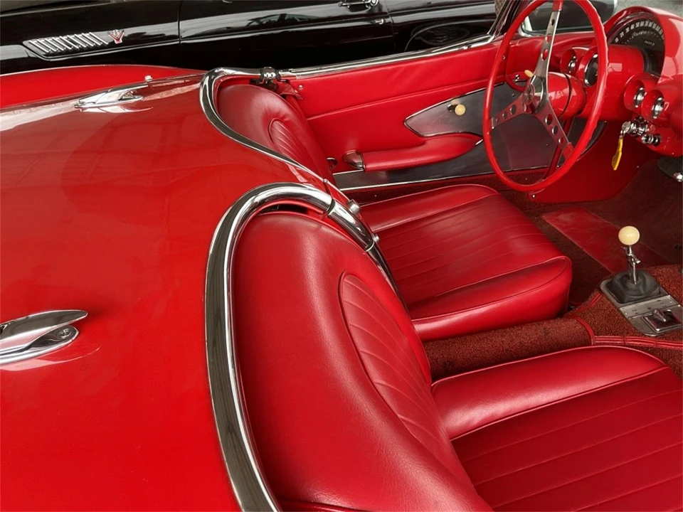 1960 Chevrolet Corvette C1 - Image 13 of 14