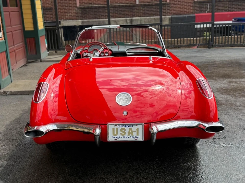 1960 Chevrolet Corvette C1 - Image 22 of 31