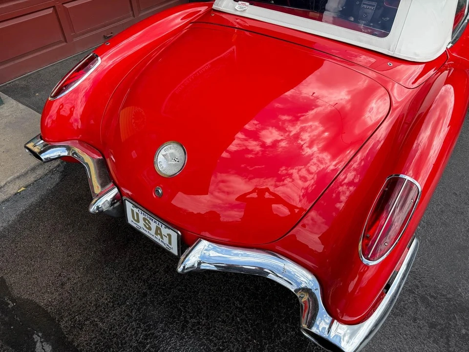 1960 Chevrolet Corvette C1 - Image 12 of 31