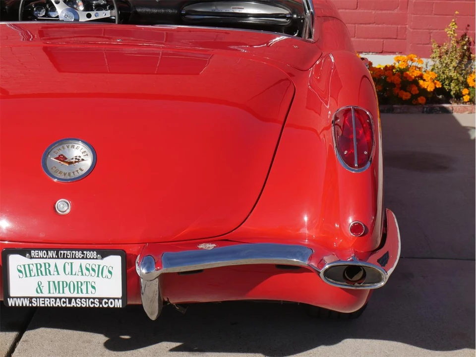 1960 Chevrolet Corvette C1 - Image 10 of 31