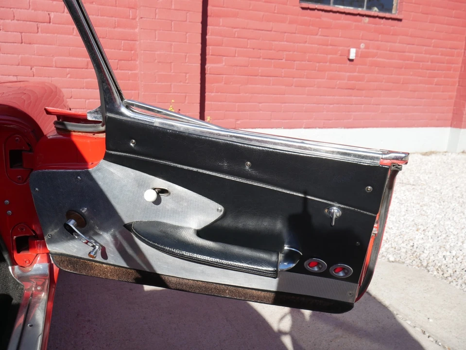 1960 Chevrolet Corvette C1 - Image 20 of 21