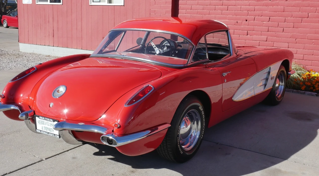 1960 Chevrolet Corvette C1 - Image 12 of 21