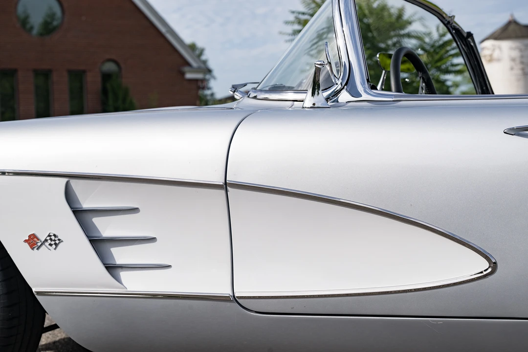 1960 Chevrolet Corvette C1 - Image 25 of 31