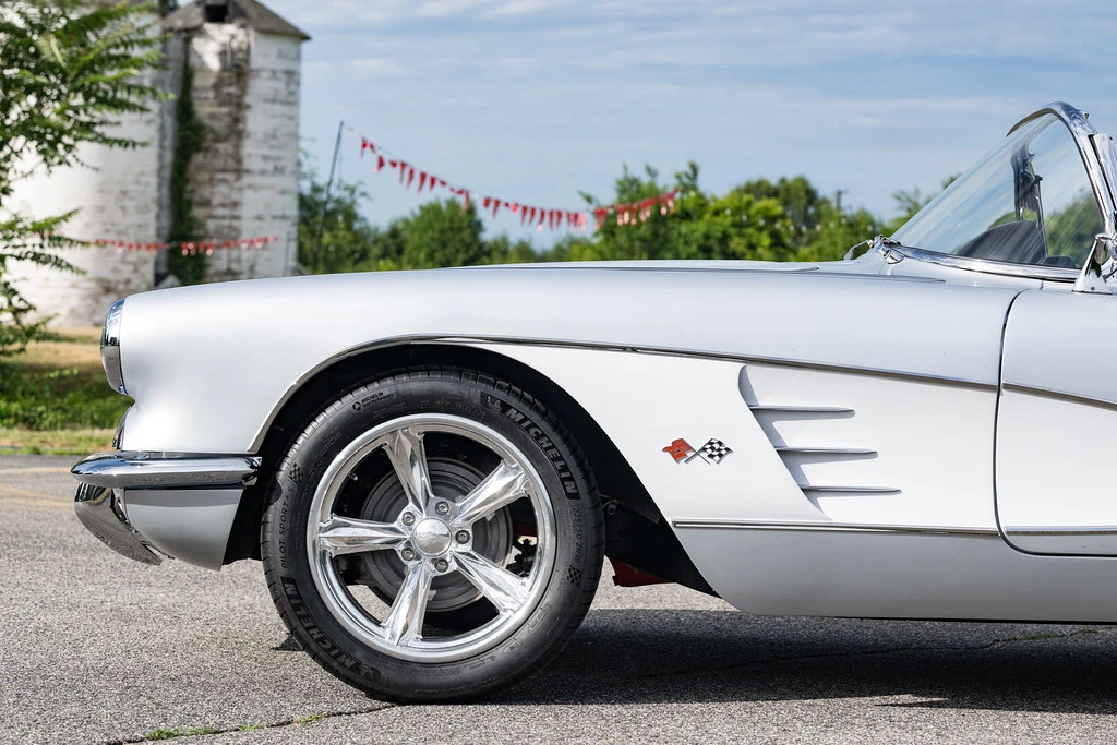 1960 Chevrolet Corvette C1 - Image 22 of 31