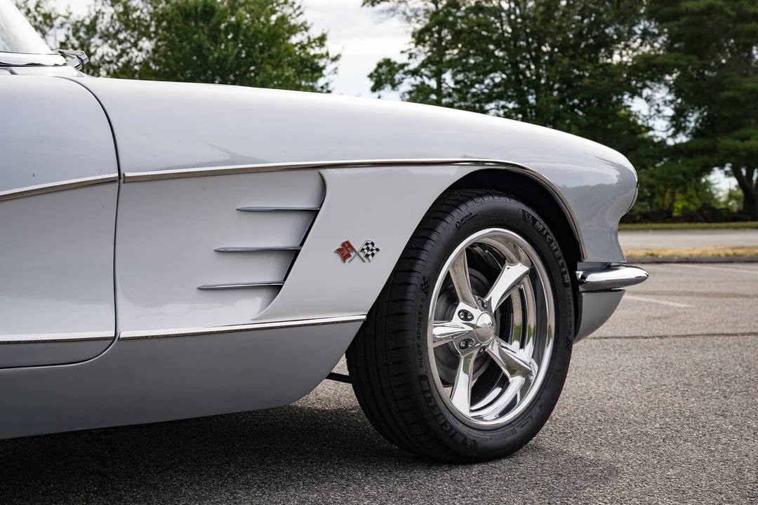 1960 Chevrolet Corvette C1 - Image 29 of 31