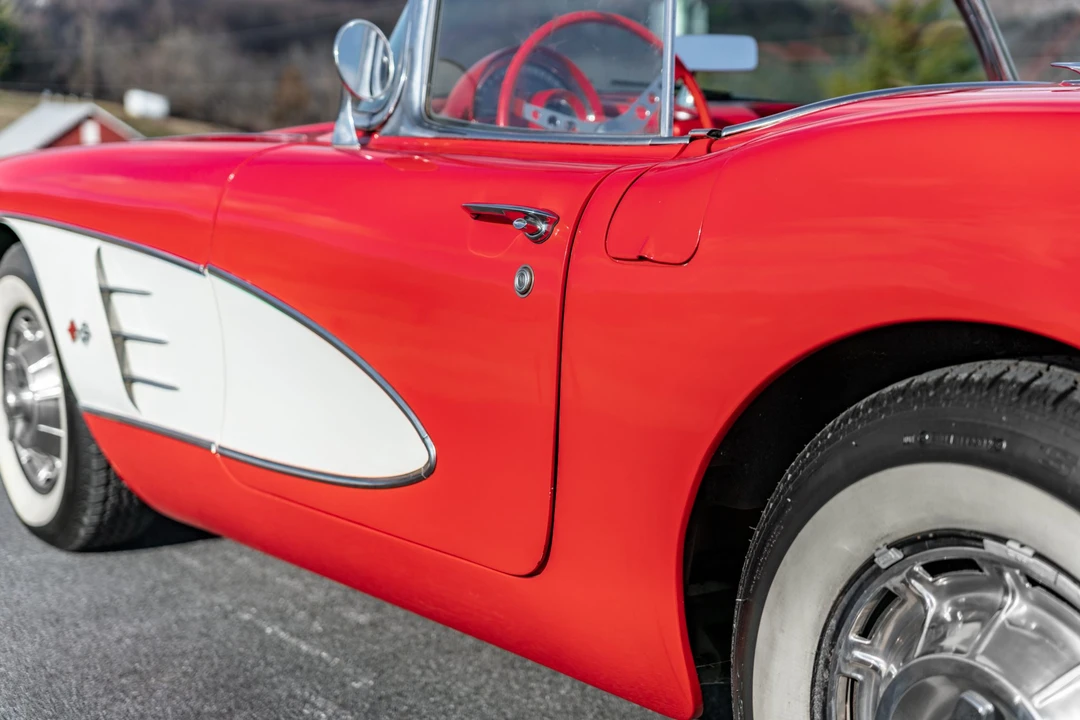1960 Chevrolet Corvette C1 - Image 22 of 31