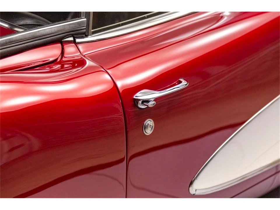 1960 Chevrolet Corvette C1 - Image 21 of 31