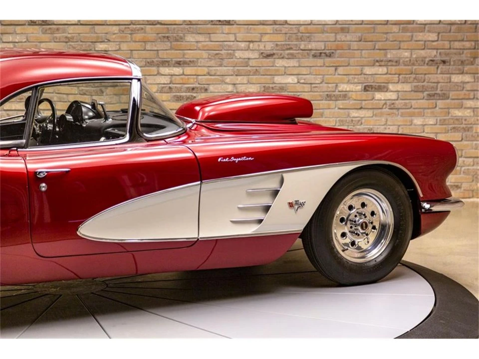 1960 Chevrolet Corvette C1 - Image 15 of 31