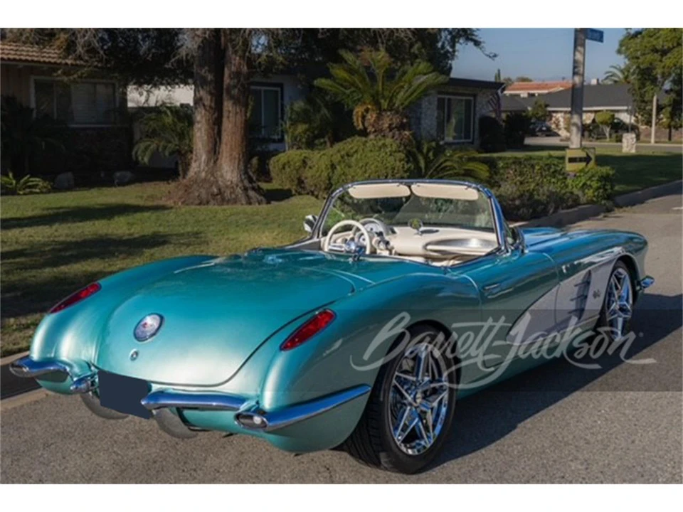 1960 Chevrolet Corvette C1 - Image 2 of 4