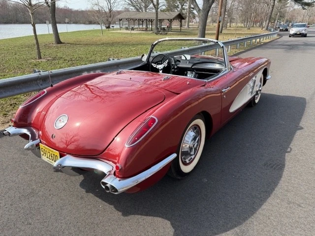 1960 Chevrolet Corvette C1 - Image 10 of 29